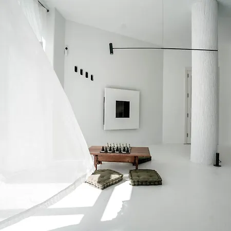 Amonita Villa *