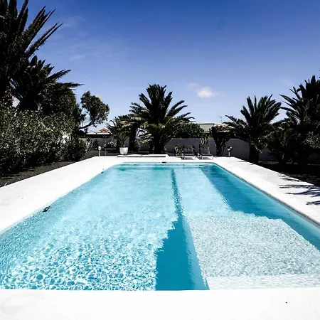 Amonita Villa *
