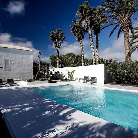 Amonita Villa Tiagua