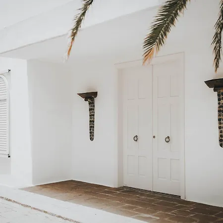 Amonita - Luxurious Space, Private Pool Villa *