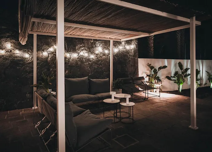 Villa Amonita - Luxurious Space, Private Pool *