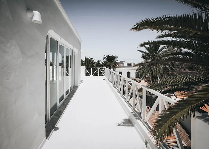 Amonita - Luxurious Space, Private Pool * Tiagua