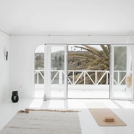 Amonita - Luxurious Space, Private Pool Villa