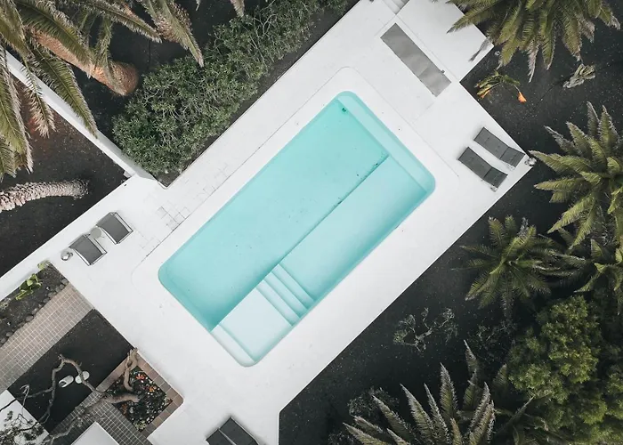 Villa Amonita - Luxurious Space, Private Pool *