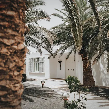 Amonita - Luxurious Space, Private Pool *