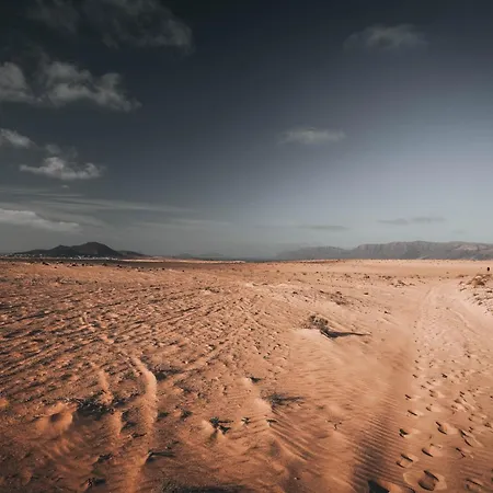 Amonita - Luxurious Space, Private Pool Tiagua